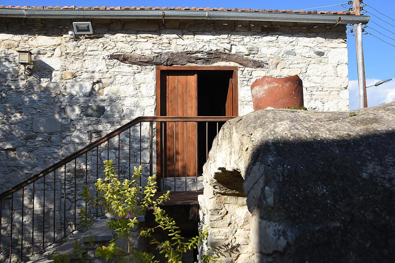 To Konatzi Tou Flokka Agios Theodoros Exterior foto